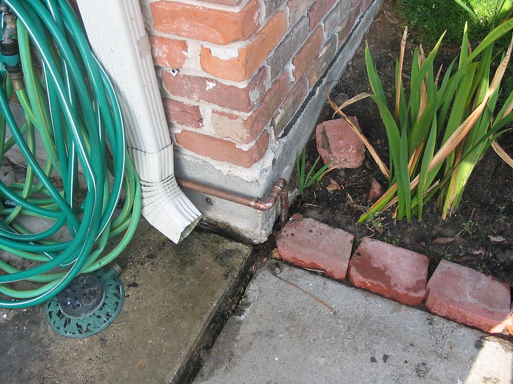 Flush tank repair