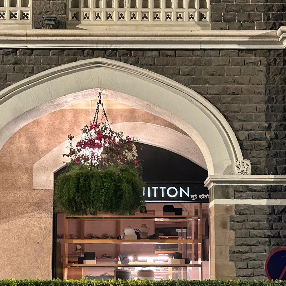 Louis Vuitton media