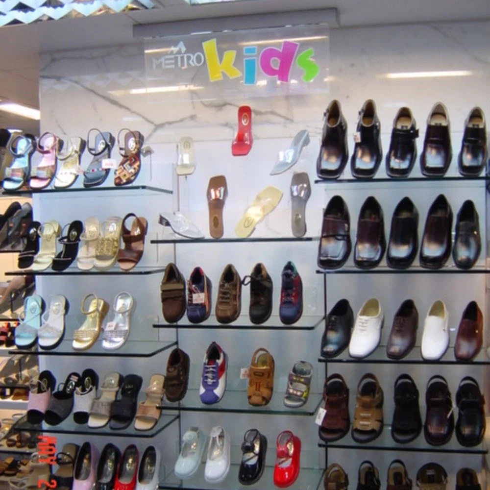Metro Shoes media
